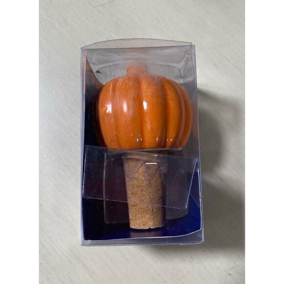 Pumpkin bottle stopper - Picture 1 of 3